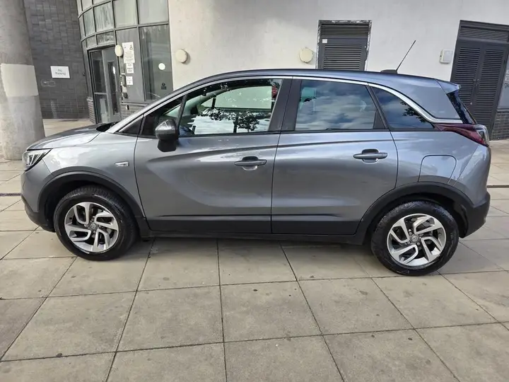 Vauxhall Crossland X 2019 photo 2