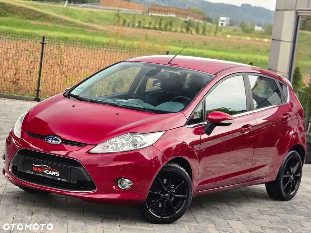 Ford Fiesta 2009 photo 2