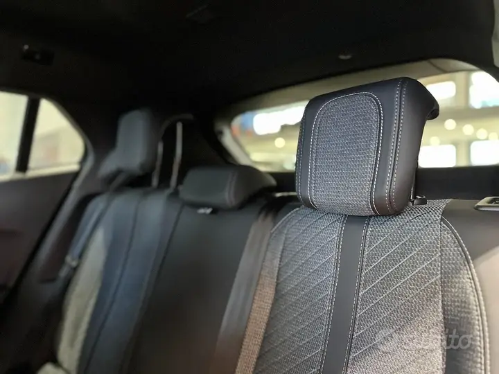 Peugeot 2008 2025 photo 5