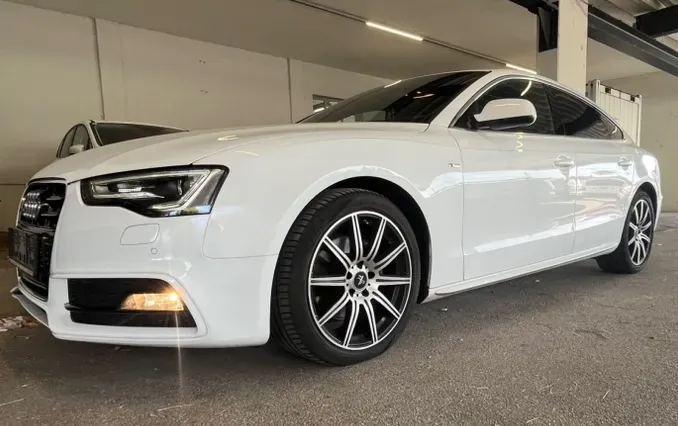 Audi A5 2015 photo 2