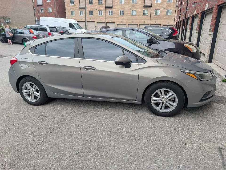 Chevrolet Cruze 2017 photo 3