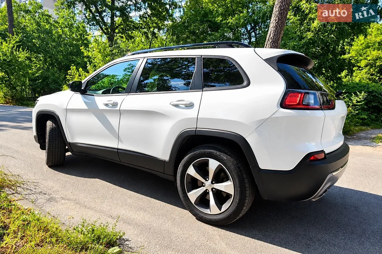 Jeep Cherokee 2022 photo 4