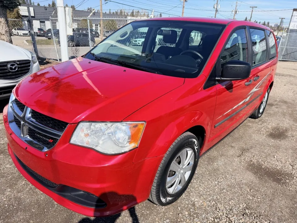 Dodge Grand Caravan 2013 photo 2