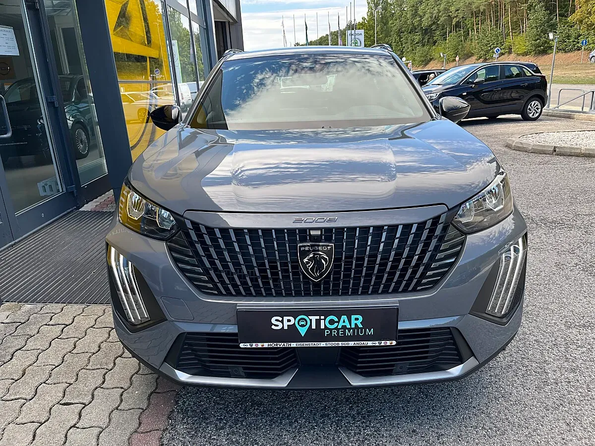 Peugeot 2008 2025 photo 2