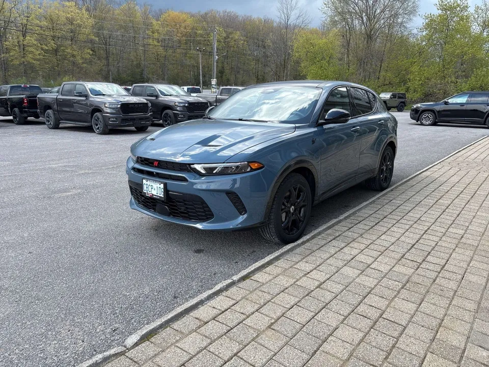 Dodge Hornet