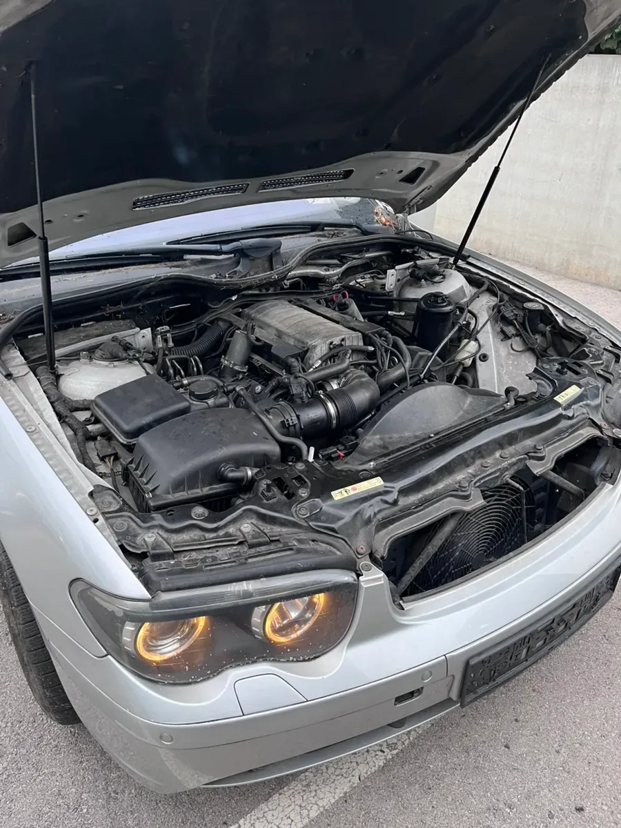BMW 7 Series 2002 photo 3