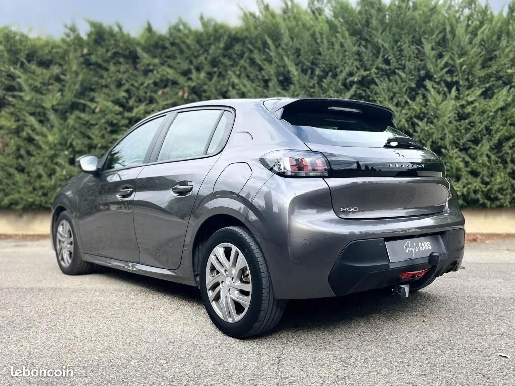 Peugeot 208 2020 photo 3