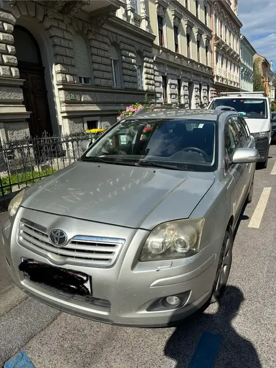Toyota Avensis 2007 photo 2