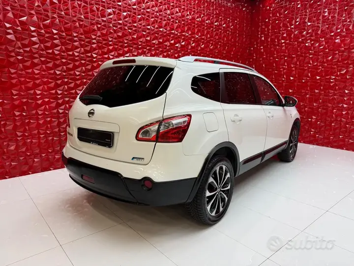 Nissan Qashqai 2011 photo 4