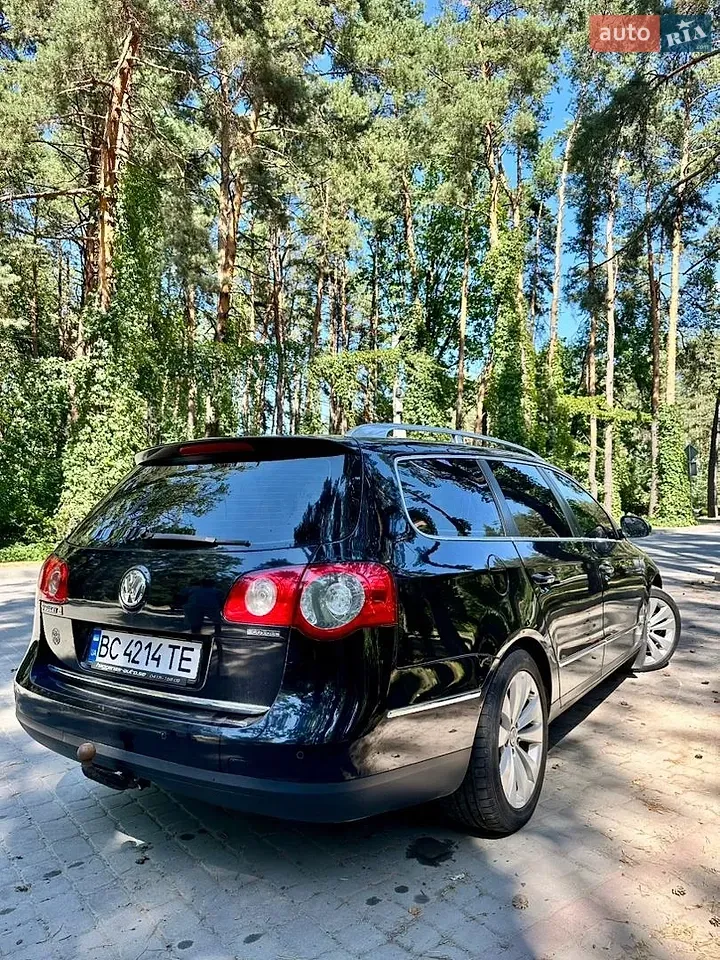 Volkswagen Passat 2009 photo 4