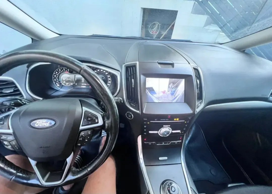 Ford Galaxy 2020 photo 3