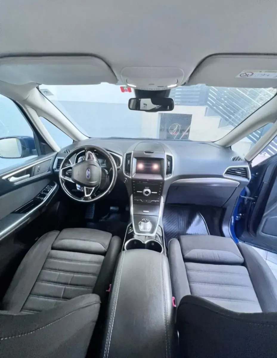 Ford Galaxy 2020 photo 2