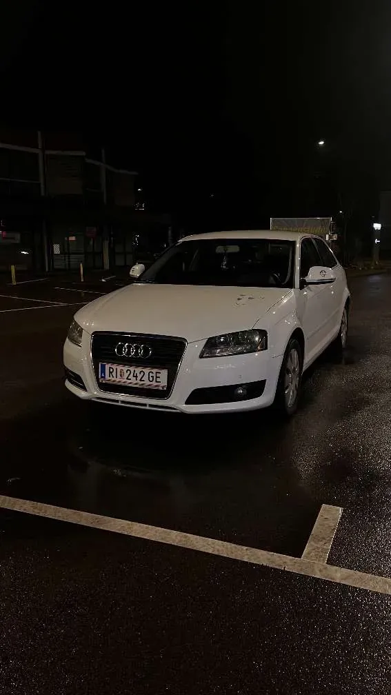 Audi A3 2009 photo 2