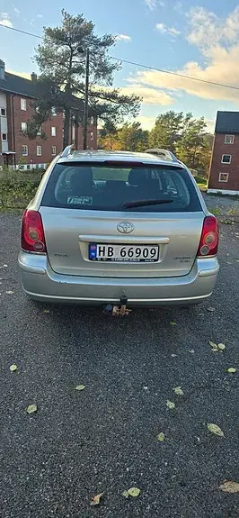 Toyota Avensis 2007 photo 2