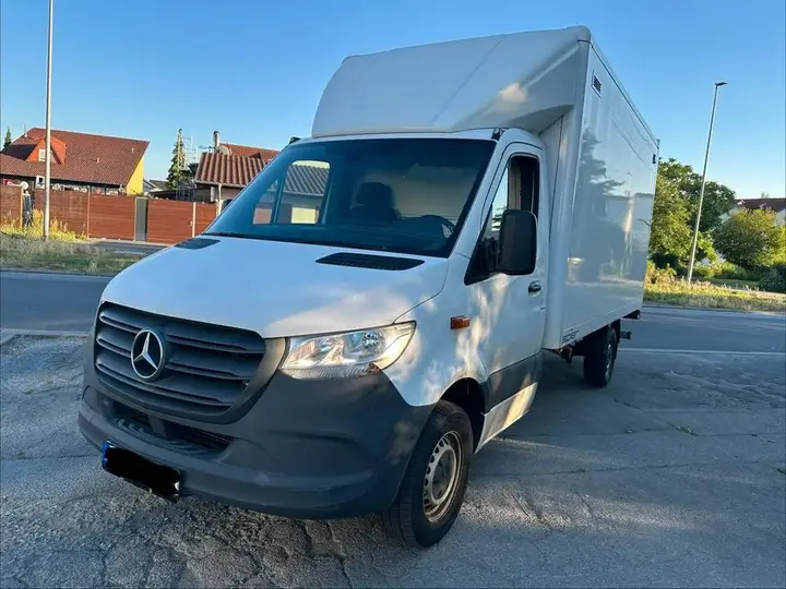 Mercedes-Benz Sprinter