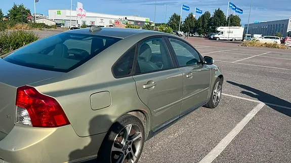 Volvo S40 2008 photo 2