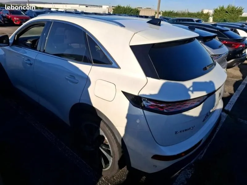 DS Automobiles Ds7 2023 photo 4