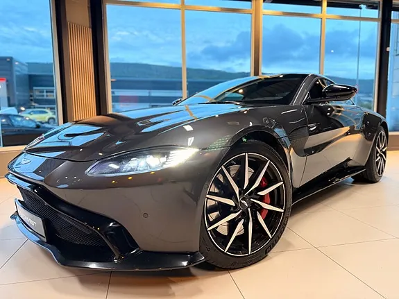 Aston Martin Vantage 2019 photo 5