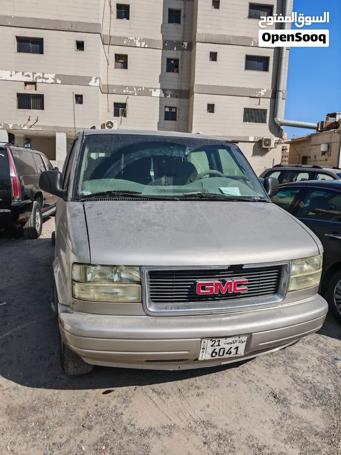 GMC Savana