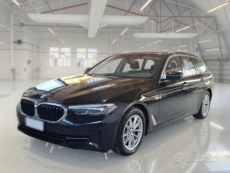 BMW 518