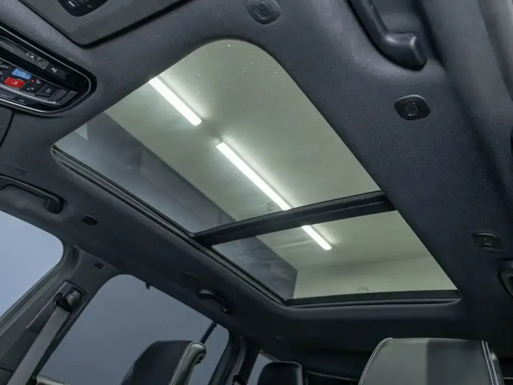 Jeep Grand Cherokee 2023 photo 4