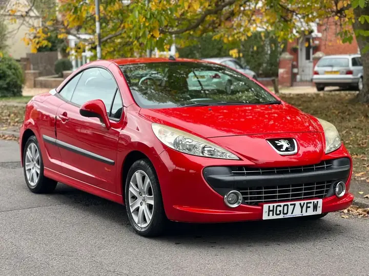Peugeot 207 2007 photo 4