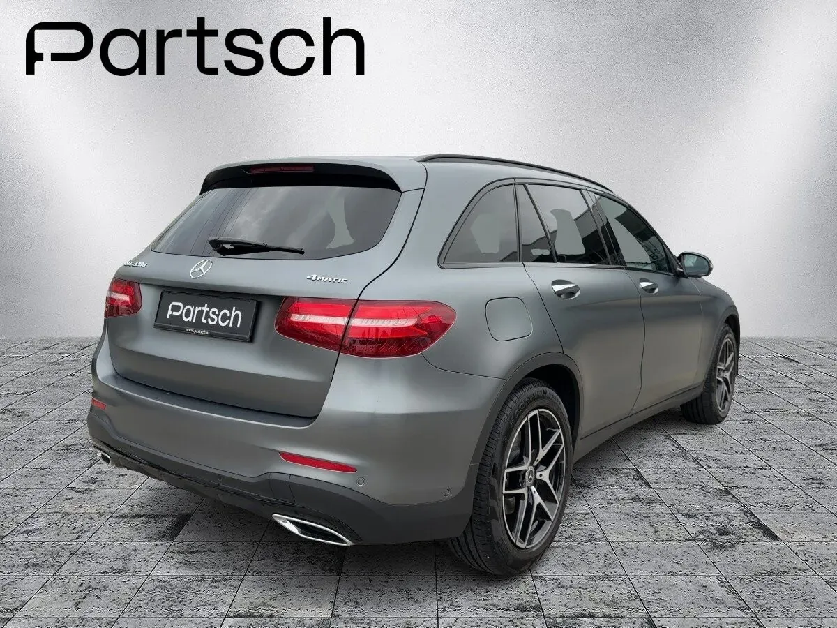 Mercedes-Benz Glc-Class 2018 photo 2