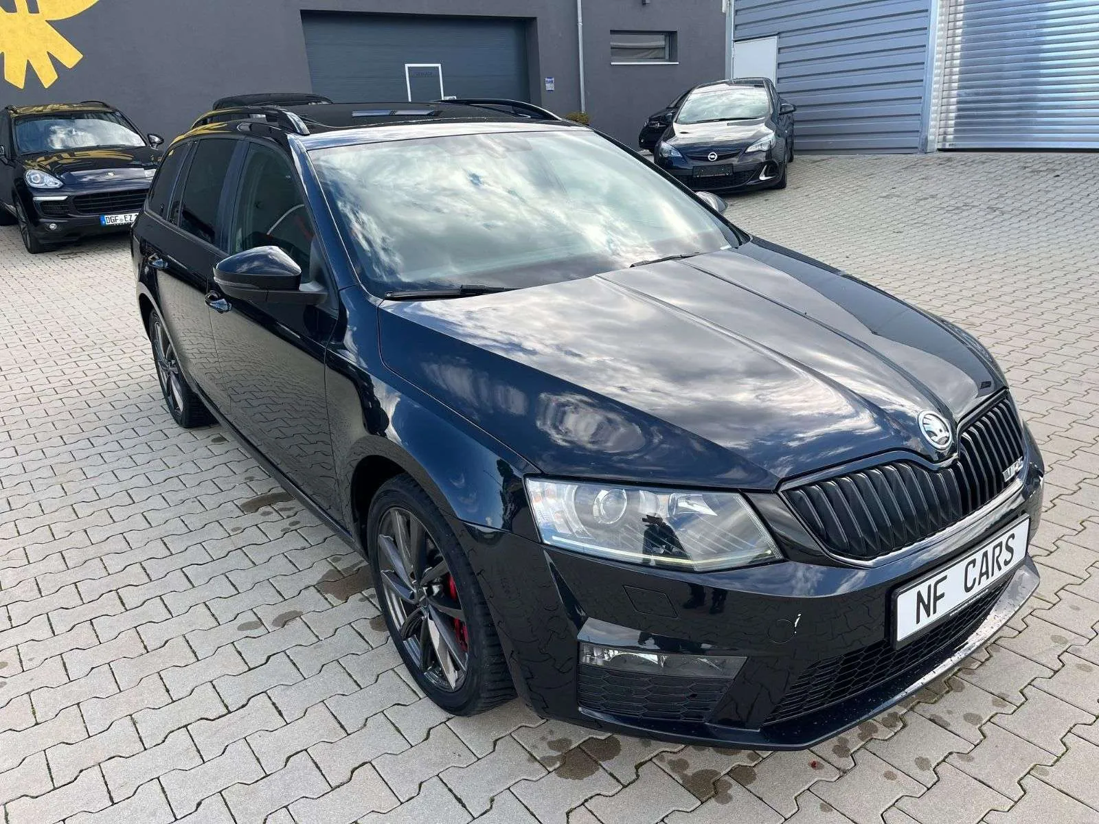 Skoda Octavia Combi 2015 photo 2