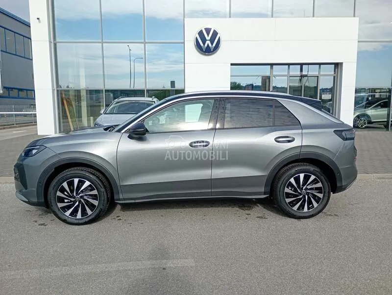 Volkswagen T-Roc 2026 photo 2