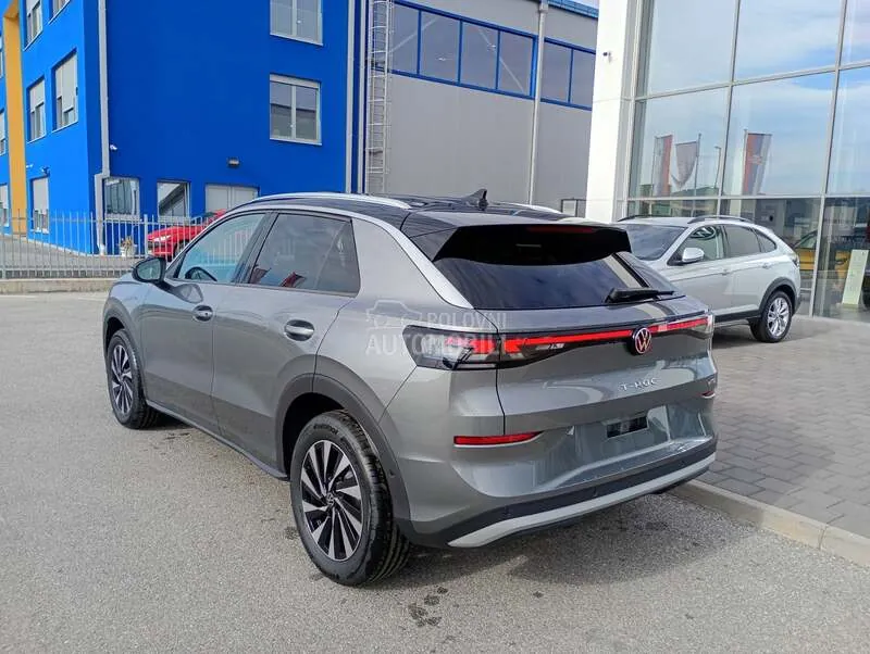 Volkswagen T-Roc 2026 photo 3