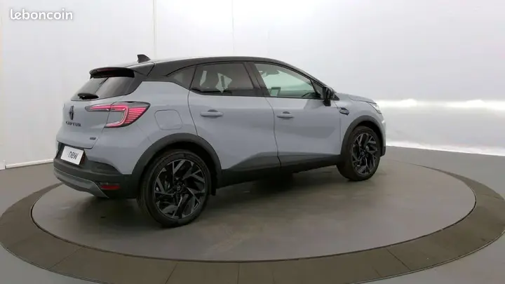 Renault Captur 2026 photo 2