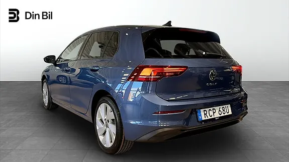 Volkswagen Golf I 2026 photo 5