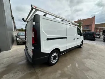 Renault Trafic 2021 photo 3