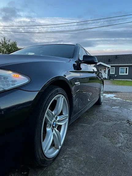 BMW 520D 2011 photo 3