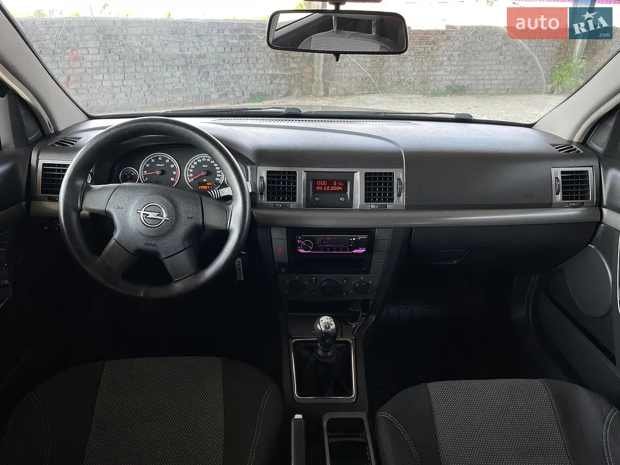 Opel Vectra 2005 photo 2