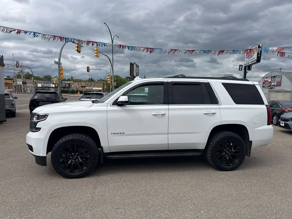 Chevrolet Tahoe 2018 photo 2