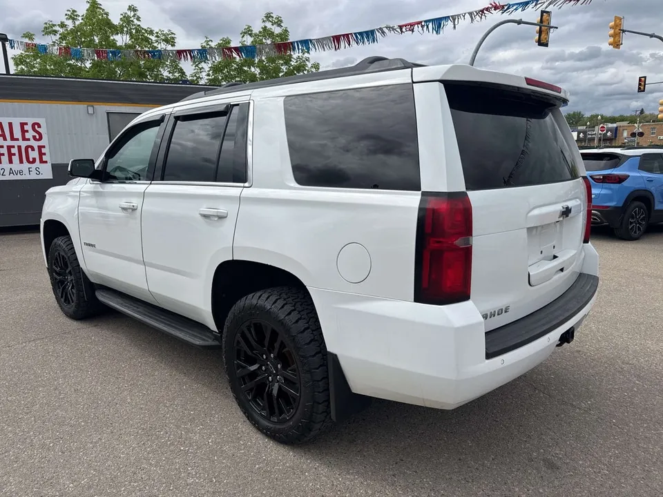Chevrolet Tahoe 2018 photo 3