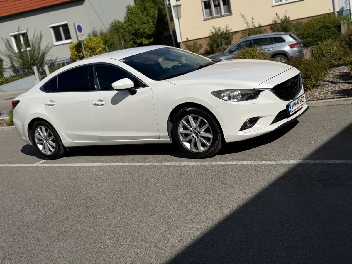 Mazda Mazda6