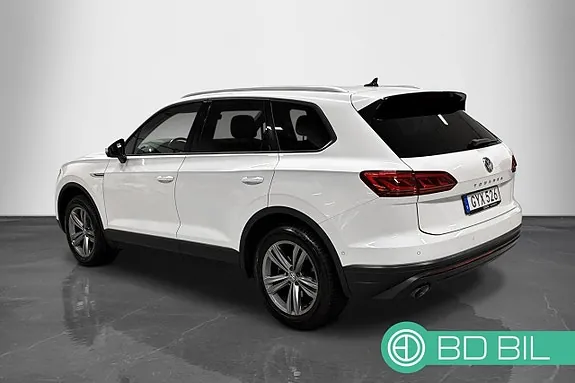 Volkswagen Touareg 2019 photo 2