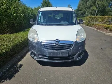 Opel Combo Tour 2013 photo 2