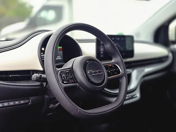 Fiat 500E 2023 photo 5