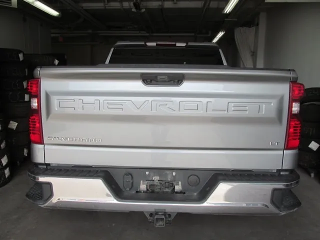 Chevrolet Silverado 1500 2025 photo 3