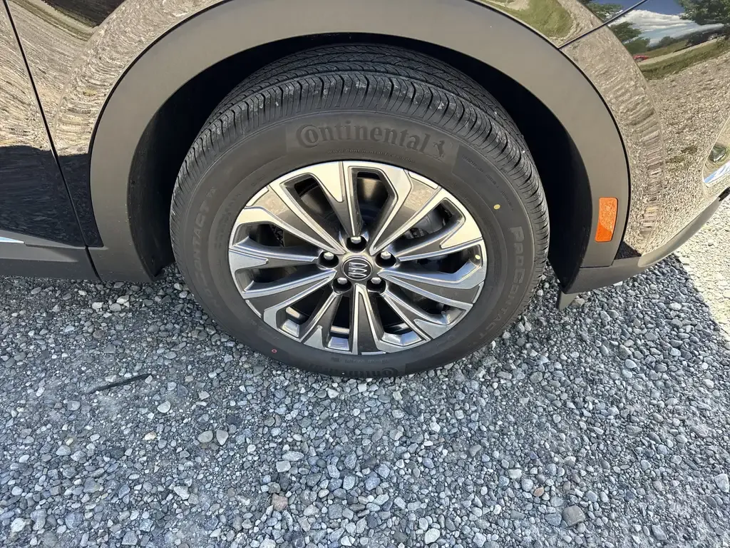 Buick Envision 2026 photo 4