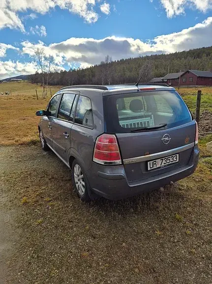 Opel Zafira 2006 photo 4
