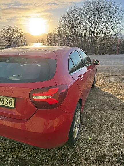 Mercedes-Benz A160 2016 photo 3