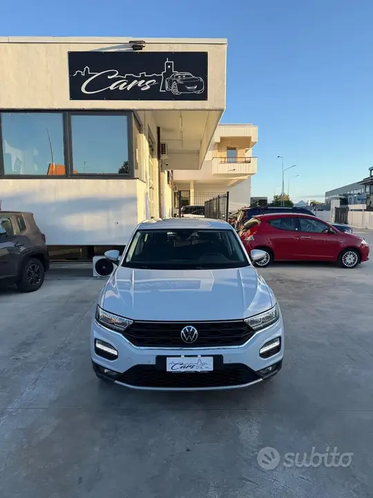 Volkswagen T-Roc 2021 photo 2