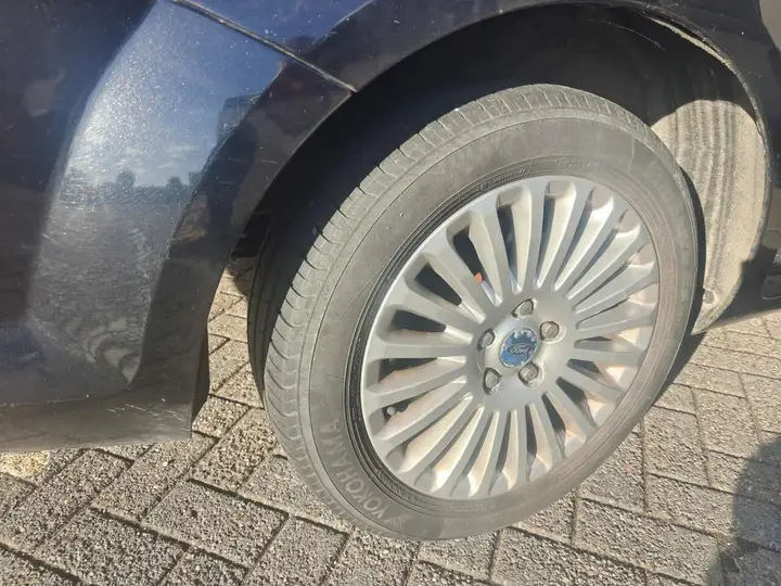 Ford Mondeo 2011 photo 4