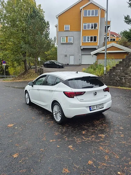 Opel Astra 2019 photo 4