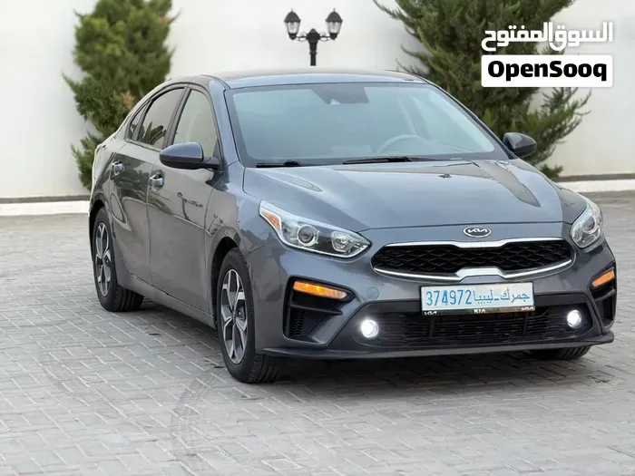 Kia Forte 2020 photo 2