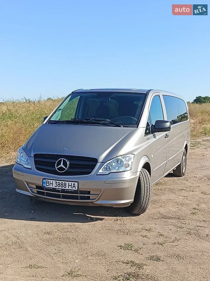 Mercedes-Benz Vito 2011 photo 2